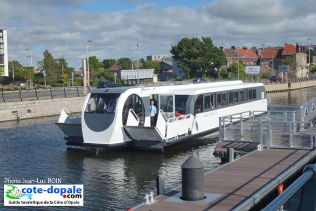Le Grand Messin - Calais Nord -Cour - Plage - Ferry - Eurotunnel Exterior foto
